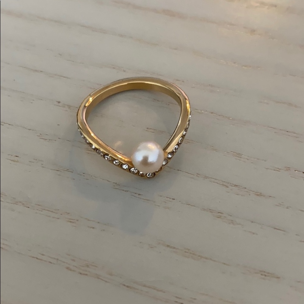 Vita Fede Ultra Mini V Crystal Ring